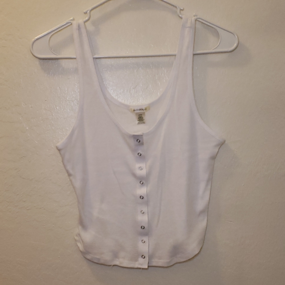 2 crop tops